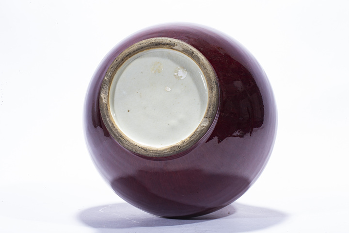 古玩陶瓷清中晚·郎窯紅釉天球瓶真品鑒賞圖