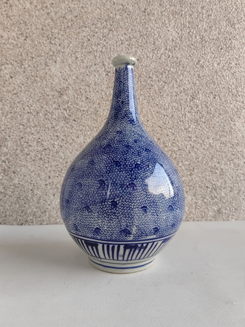 古玩陶瓷青花花卉紋膽式瓶拍賣，當前價格580元