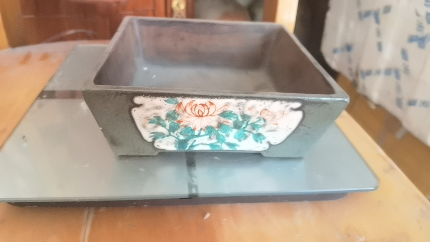 古玩陶瓷紫砂彩繪花卉紋水仙盆拍賣,當前價格4600元