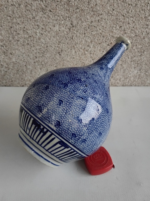 古玩陶瓷青花花卉紋膽式瓶拍賣，當前價格580元