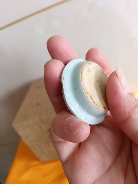 古玩陶瓷明代末青白釉油封（古油燈）拍賣(mài)，當(dāng)前價(jià)格29元