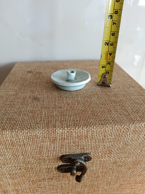 古玩陶瓷明代末青白釉油封（古油燈）拍賣(mài)，當(dāng)前價(jià)格29元