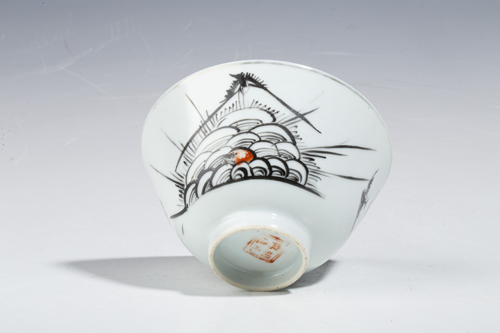 古玩陶瓷民國·墨彩海晏河清紋蓋碗拍賣，當(dāng)前價格800元