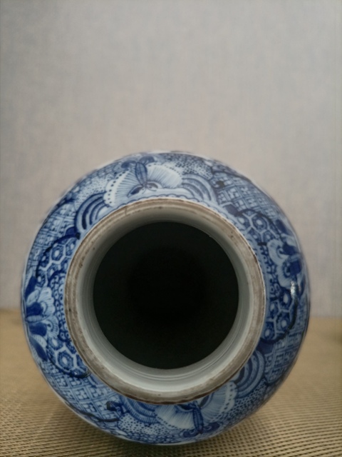 古玩陶瓷青花亭臺樓閣山水紋雞腿瓶拍賣,當前價格6666元