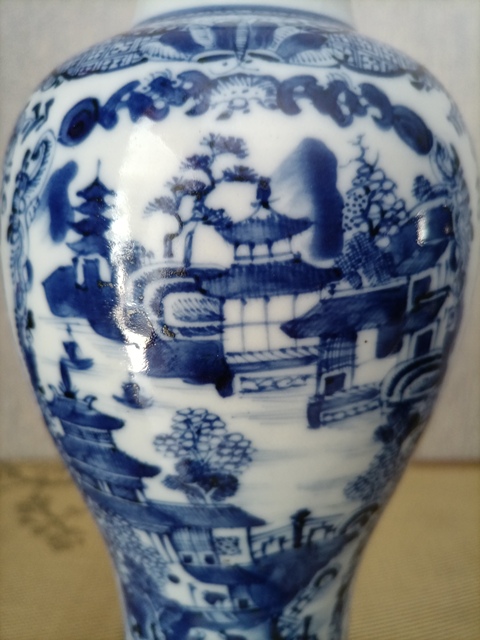 古玩陶瓷青花亭臺樓閣山水紋雞腿瓶拍賣,當前價格6666元