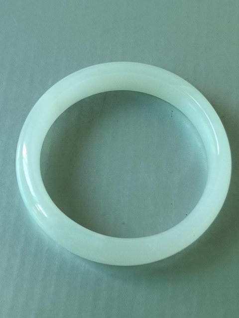 古玩玉器玉手鐲拍賣，當(dāng)前價格99元