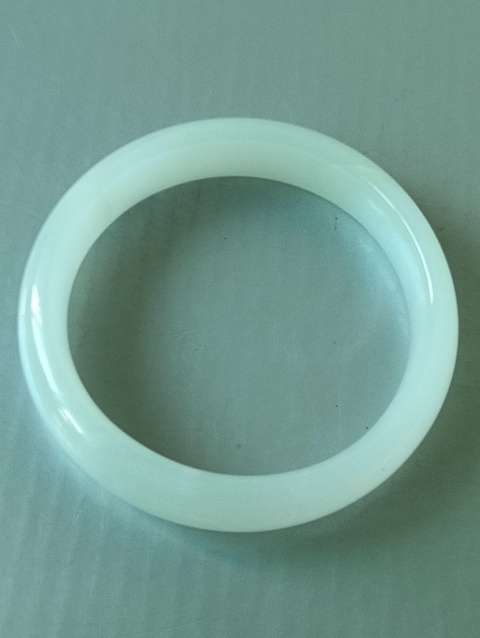 古玩玉器玉手鐲拍賣，當(dāng)前價格99元