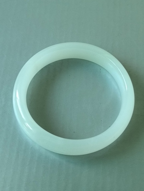 古玩玉器玉手鐲拍賣，當(dāng)前價格99元