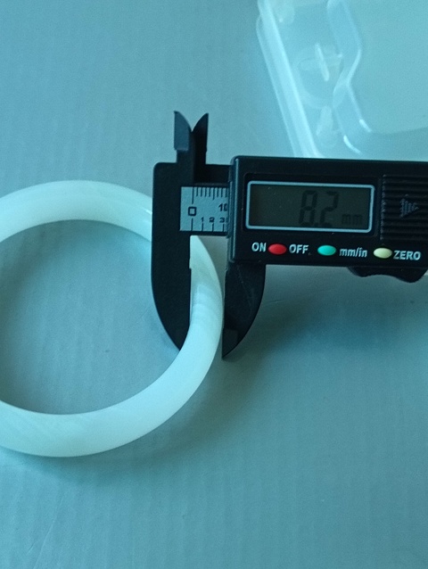 古玩玉器玉手鐲拍賣，當(dāng)前價格99元