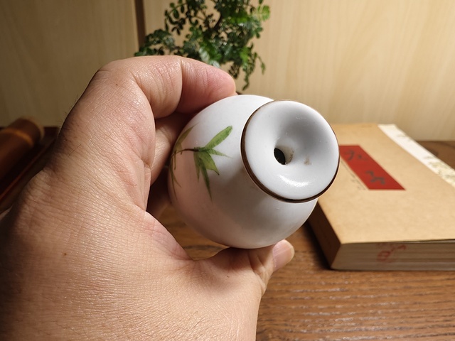 古玩陶瓷彩繪花鳥紋撇口瓶拍賣,當前價格198元
