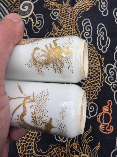 古玩陶瓷金彩五毒圖雙聯鼻煙壺（罕見畫片）拍賣，當前價格38888元