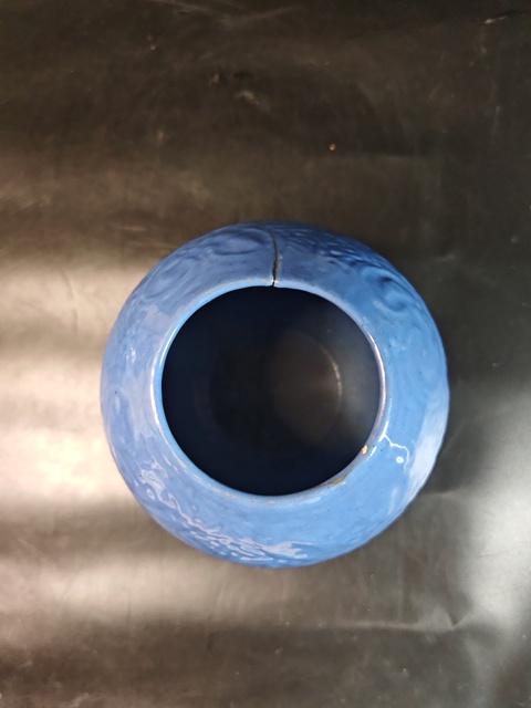 古玩陶瓷藍釉印花罐拍賣，當前價格1500元