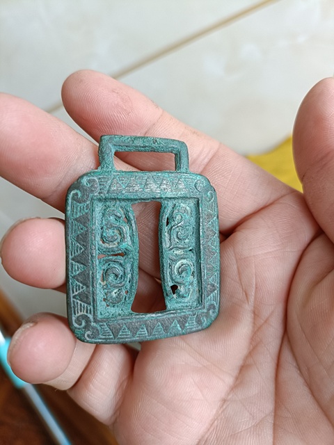 古玩銅器館藏級珍品.高古鄂爾多斯文化銅器配飾拍賣,當前價格1980元