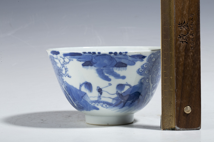 古玩陶瓷清中晚·錦堂發(fā)記款青花漁樵耕讀紋茶圓拍賣，當(dāng)前價(jià)格4500元