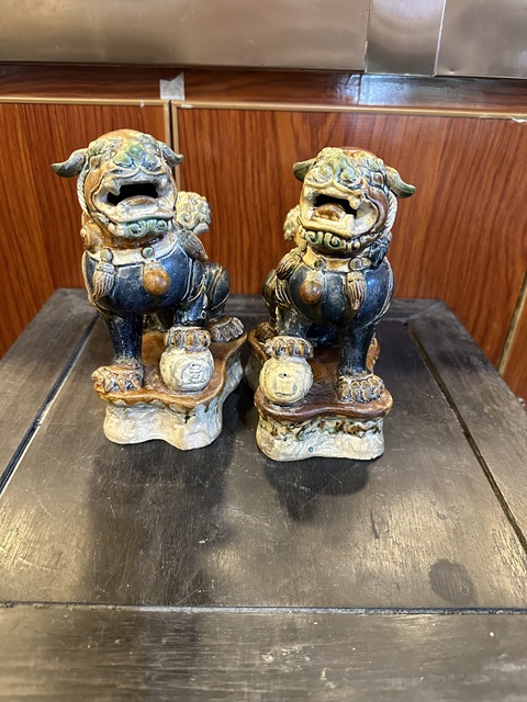 古玩陶瓷三彩獅子拍賣，當前價格32888元