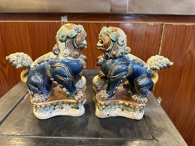 古玩陶瓷三彩獅子拍賣，當前價格32888元