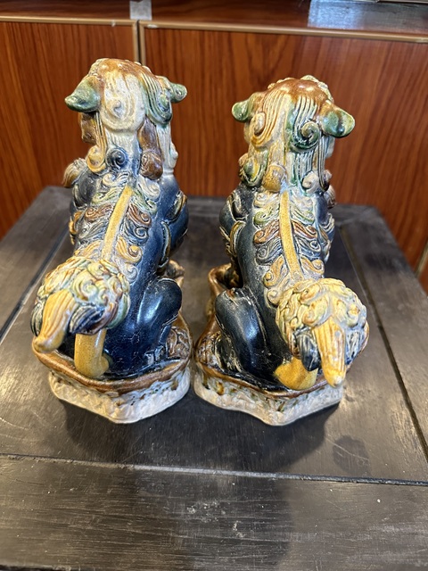 古玩陶瓷三彩獅子拍賣，當前價格32888元