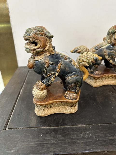 古玩陶瓷三彩獅子拍賣，當前價格32888元