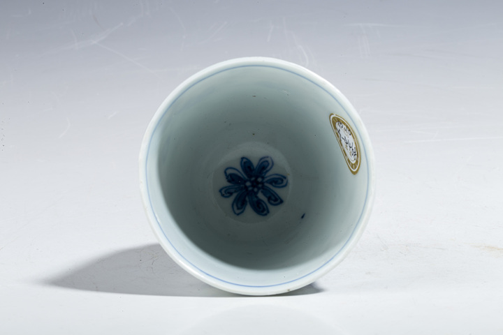 古玩陶瓷清康熙·青花折枝花卉紋鈴鐺杯拍賣,當前價格4500元