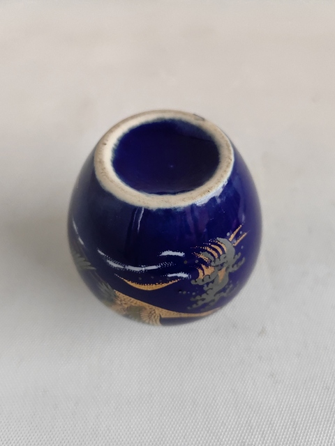 古玩陶瓷藍釉描金鶴紋罐拍賣,當前價格220元