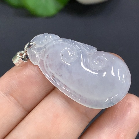 古玩玉器8天然翡翠A貨如意掛件（正冰種） 非金鑲 總重5.282g拍賣，當前價格360元