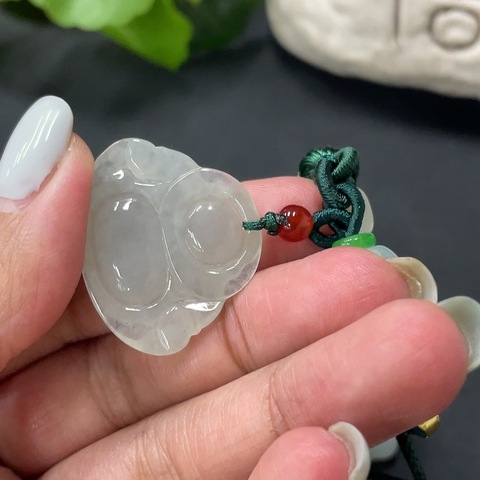 古玩玉器9翡翠佛公掛件 配珠非A 總重15.699g拍賣，當(dāng)前價(jià)格198元