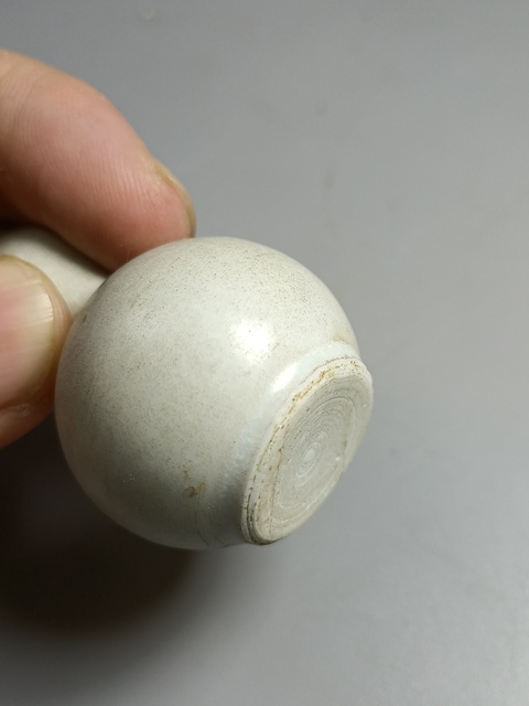 古玩陶瓷康熙白釉小葫蘆瓶拍賣,當(dāng)前價格1000元