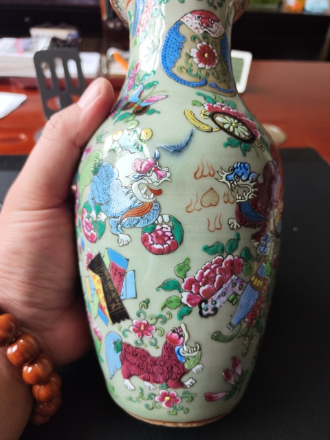 古玩陶瓷青花加白人物廣彩花卉紋瓶拍賣,當(dāng)前價格5800元