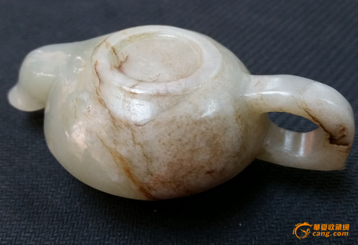 古玩玉器和田玉雕“素紋壺”拍賣，當前價格999元