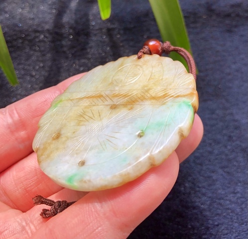 古玩玉器清代天然翡翠雕“提籃佩”拍賣,當前價格4500元