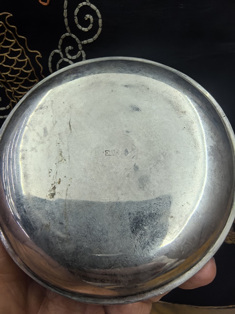 古玩錢幣清宮內(nèi)府銀錠＋銀盤=煙灰缸拍賣，當(dāng)前價格8888元