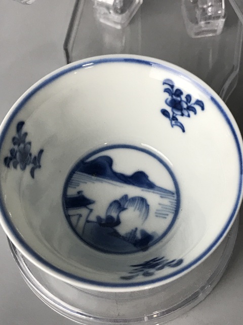 古玩陶瓷(精品杯碟)清康熙·青花山水人物杯碟一套拍賣,當前價格1470元