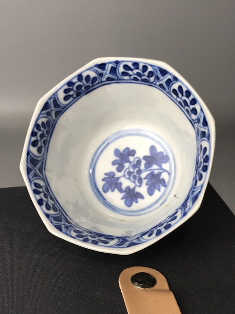 古玩陶瓷(精品八方杯)晚清·青花花卉紋·八方主人杯拍賣,當前價格980元