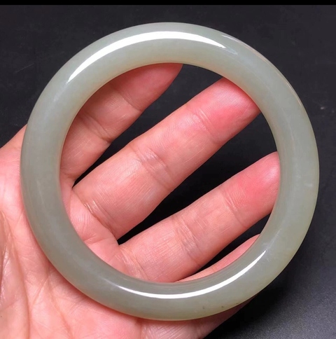 古玩玉器玉鐲子拍賣，當前價格2000元