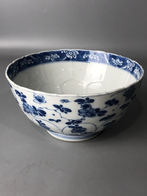 古玩陶瓷(精品碗)清康熙·青花花卉紋·模印碗拍賣,當前價格2052元