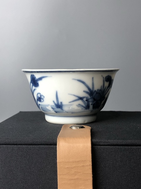 古玩陶瓷（精品品茗杯）清康熙·青花花卉·滿池嬌·品茗杯拍賣，當前價格756元