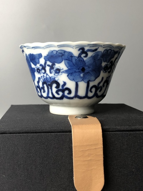 古玩陶瓷(精品花口杯)晚清·青花瓜瓞綿綿·花口杯拍賣,當前價格931元