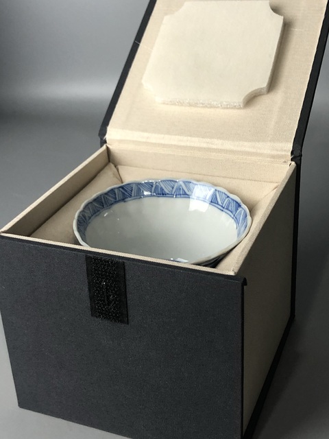 古玩陶瓷(精品花口杯)晚清·青花瓜瓞綿綿·花口杯拍賣,當前價格931元