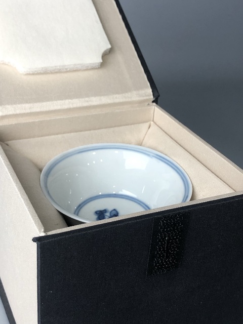 古玩陶瓷(精品馬蹄杯)清康熙·青花花卉紋·馬蹄杯拍賣,當(dāng)前價(jià)格732元