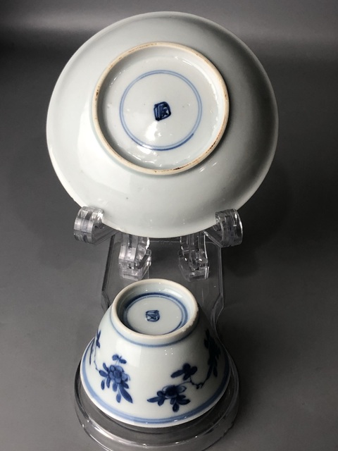 古玩陶瓷(精品杯碟)清康熙·青花三多紋杯碟·套裝拍賣,當前價格1316元