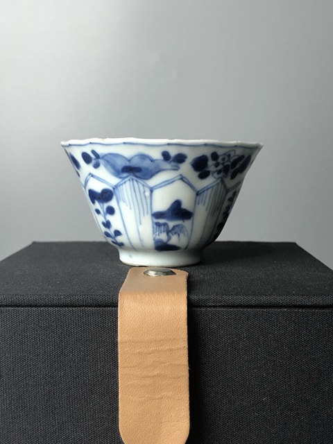古玩陶瓷(精品主人杯)清康熙·青花花卉紋·主人杯拍賣,當前價格882元