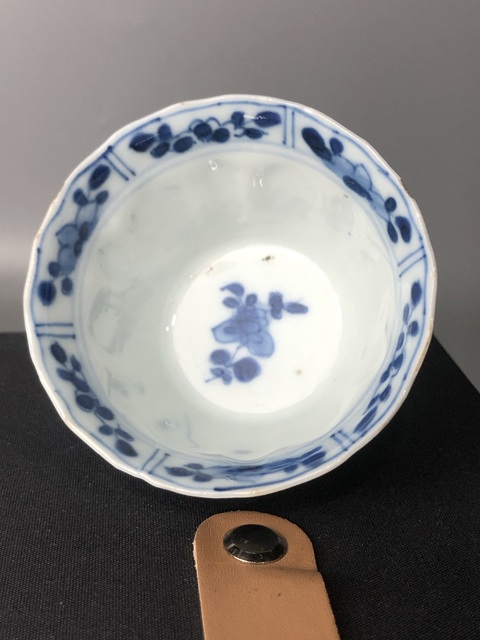 古玩陶瓷(精品主人杯)清康熙·青花花卉紋·主人杯拍賣,當前價格882元