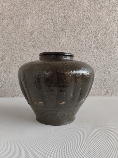 古玩陶瓷磁州窯茶葉末釉瓜楞罐拍賣，當前價格680元