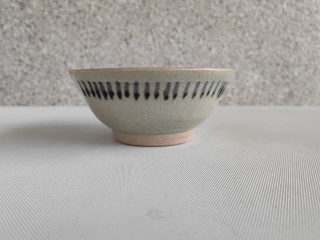 古玩陶瓷青花線條紋碗拍賣,當前價格750元