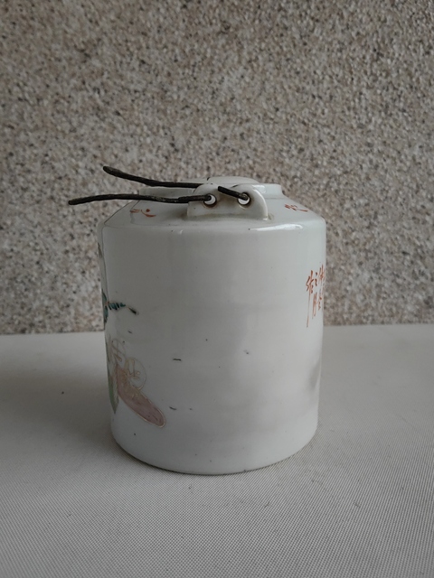 古玩陶瓷粉彩博古圖茶壺拍賣,當前價格398元