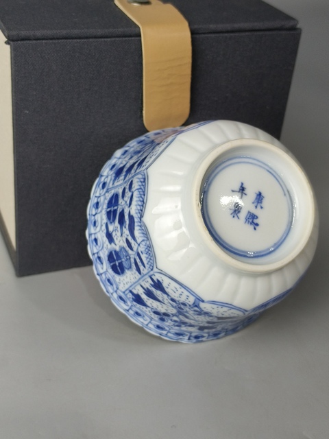 古玩陶瓷(精品花口杯)晚清·青花花鳥紋·花口杯拍賣,當前價格994元