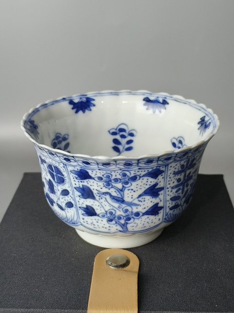 古玩陶瓷(精品花口杯)晚清·青花花鳥紋·花口杯拍賣,當前價格994元