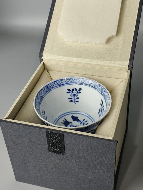 古玩陶瓷(精品主人杯)晚清·青花博古·山水風景花卉紋·主人杯拍賣,當前價格858元