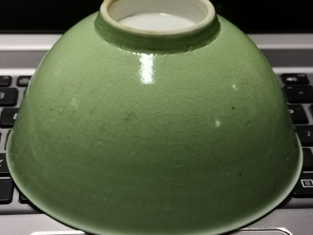 古玩陶瓷清末景德鎮(zhèn)窯綠釉碗拍賣,當(dāng)前價格199元