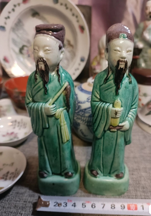 古玩陶瓷晚清綠釉人物塑像拍賣，當(dāng)前價(jià)格3888元